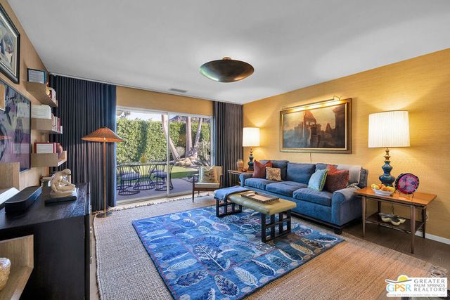 2352 S Yosemite Drive, Palm Springs, CA 92264