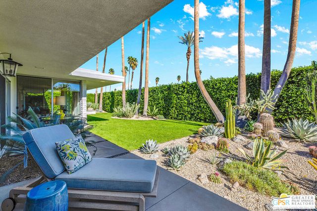 2352 S Yosemite Drive, Palm Springs, CA 92264