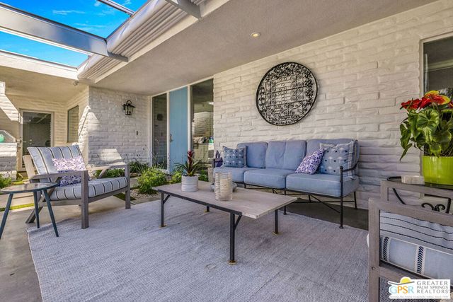 2352 S Yosemite Drive, Palm Springs, CA 92264