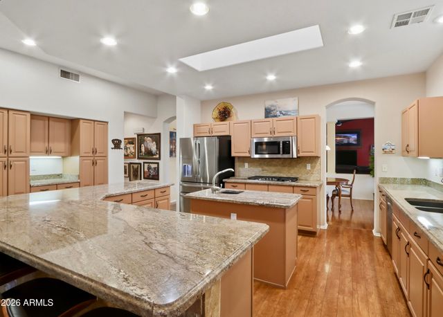 21205 N VERDE RIDGE Drive, Sun City West, AZ 85375