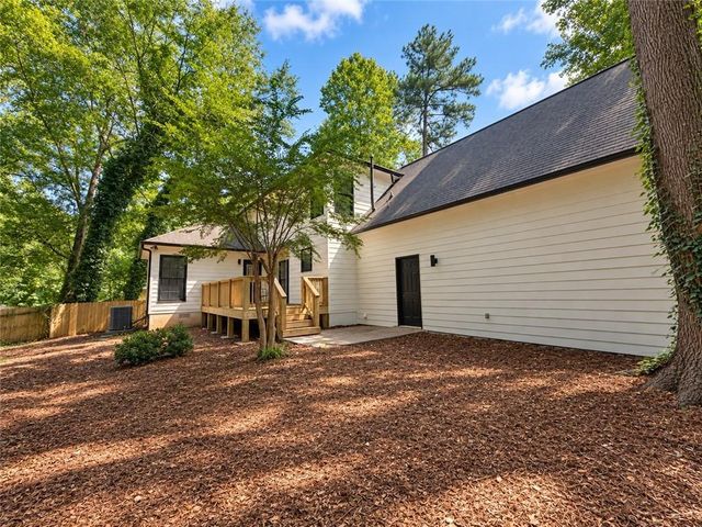 4142 Maple Lane, Powder Springs, GA 30127