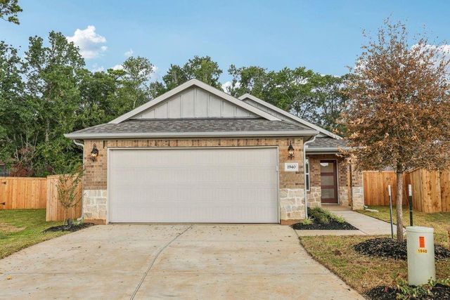 1940 Velvet Oak Ln, Conroe, TX 77304