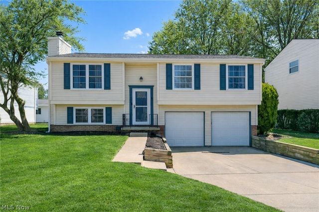 5430 Oak Ridge Drive, Willoughby, OH 44094