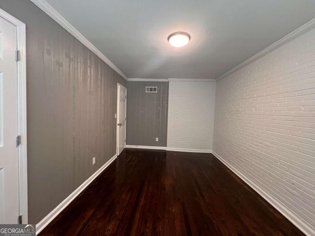 1947 Kenwood Place SE, Smyrna, GA 30082