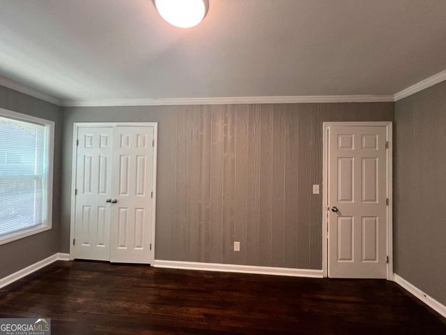 1947 Kenwood Place SE, Smyrna, GA 30082