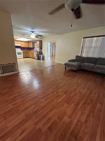 3005 WEDGE COURT, Orlando, FL 32817