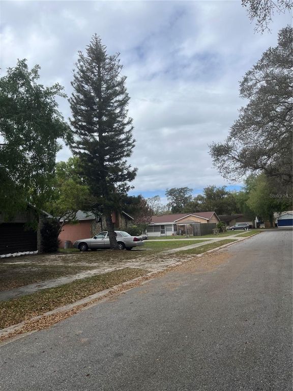 Image 26 of property listing at 3005 WEDGE COURT, Orlando, FL 32817