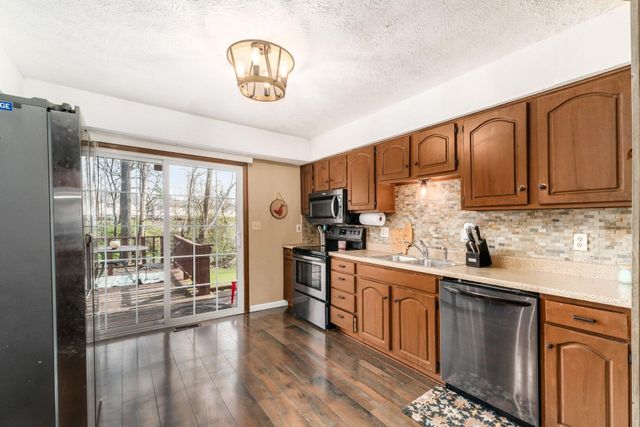 7056 White Butterfly Lane, Reynoldsburg, OH 43068