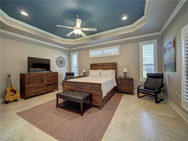 8027 Calgary Dr, Corpus Christi, TX 78414