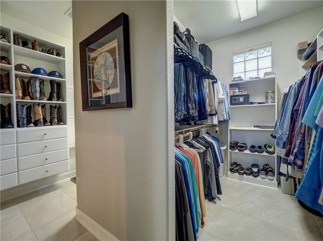 8027 Calgary Dr, Corpus Christi, TX 78414