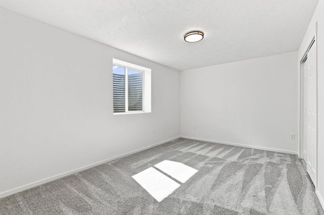 34911 N Arlington Rd, Deer Park, WA 99006