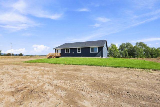 34911 N Arlington Rd, Deer Park, WA 99006