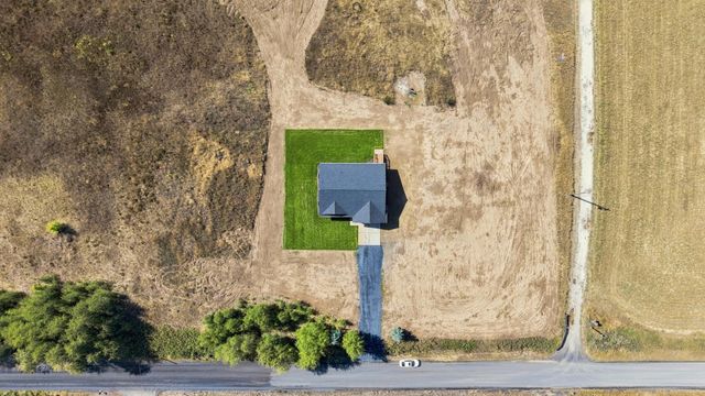 34911 N Arlington Rd, Deer Park, WA 99006