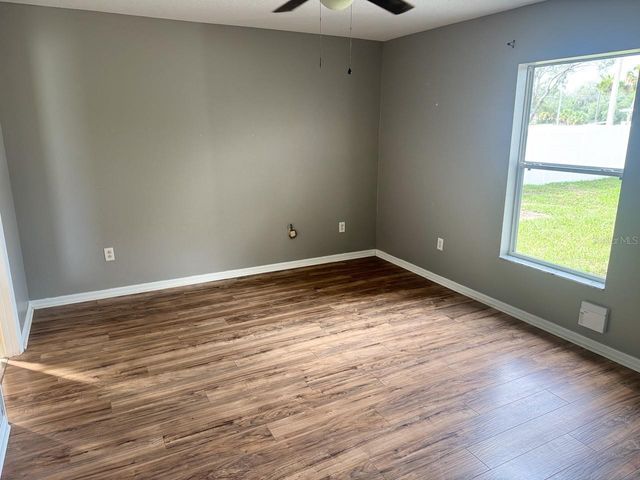 7500 LULLWATER AVENUE, Spring Hill, FL 34606