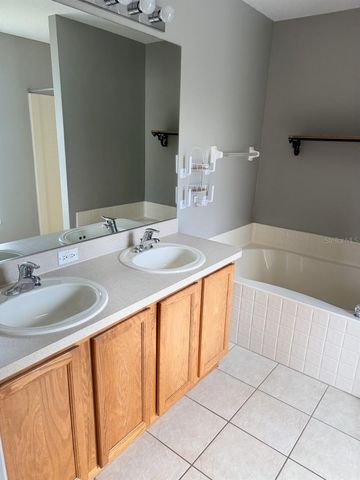 7500 LULLWATER AVENUE, Spring Hill, FL 34606