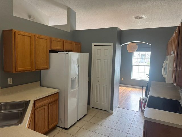 7500 LULLWATER AVENUE, Spring Hill, FL 34606
