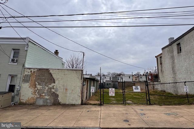 1330 READ ST, Wilmington, DE 19805