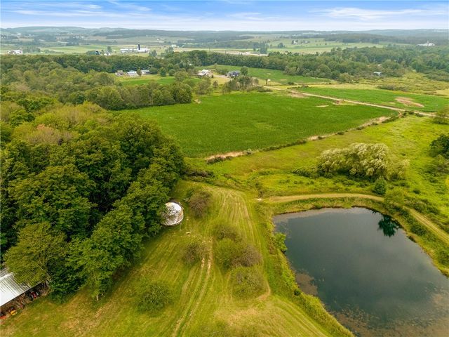 162 Black Bear Run, Stonycreek Twp, PA 15530