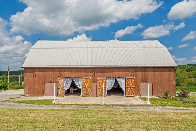 162 Black Bear Run, Stonycreek Twp, PA 15530