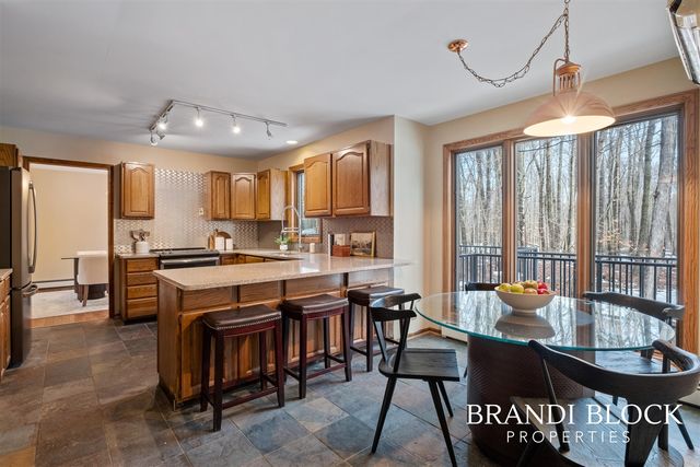 14300 Tisdel Avenue, Cedar Springs, MI 49319