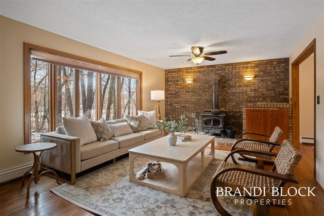 14300 Tisdel Avenue, Cedar Springs, MI 49319