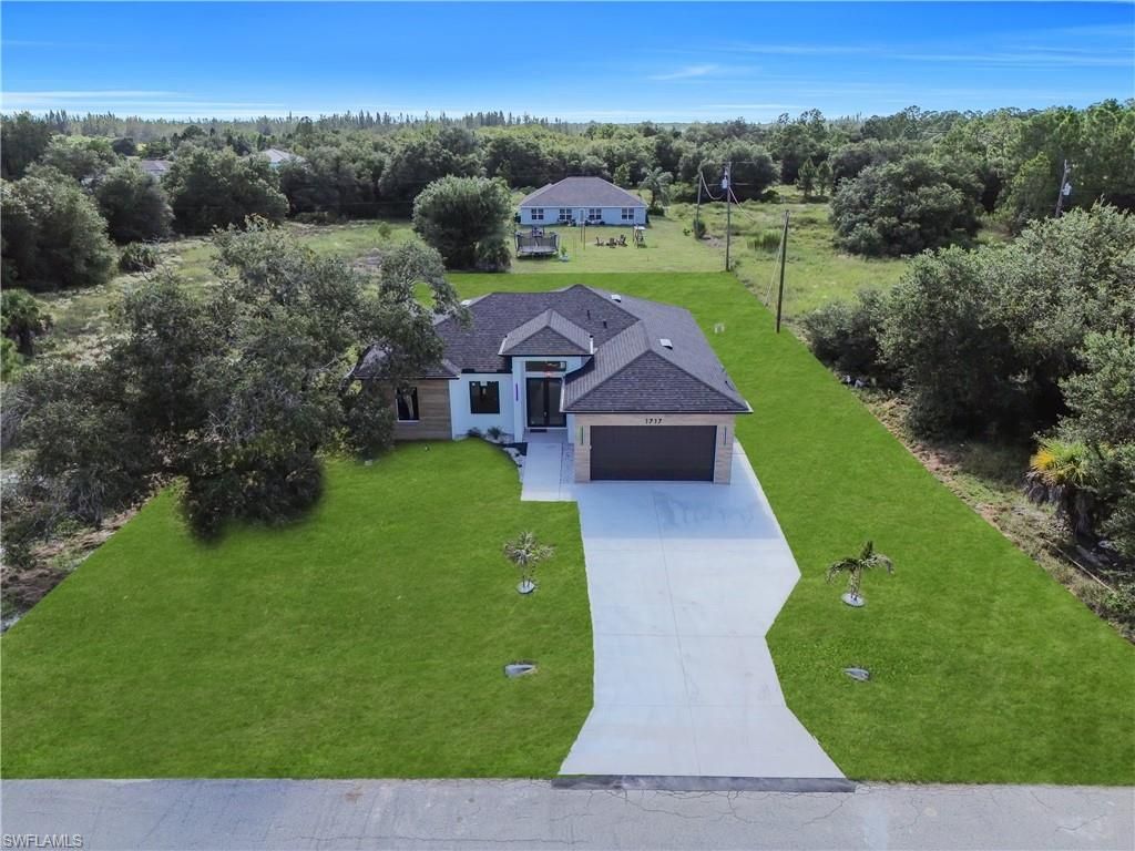 1717 Roosevelt AVE, LEHIGH ACRES, FL 33972 — photo 3