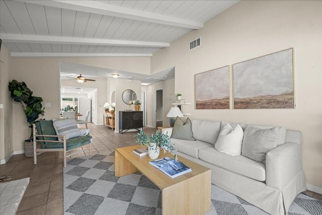 8113 Red Sherry Ln, Fair Oaks, CA 95628