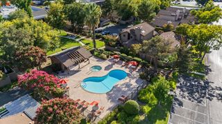 8113 Red Sherry Ln, Fair Oaks, CA 95628