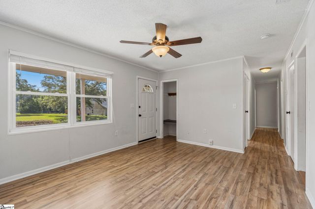 711 Hellams Street, Fountain Inn, SC 29644