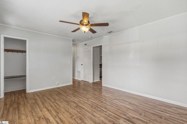 711 Hellams Street, Fountain Inn, SC 29644