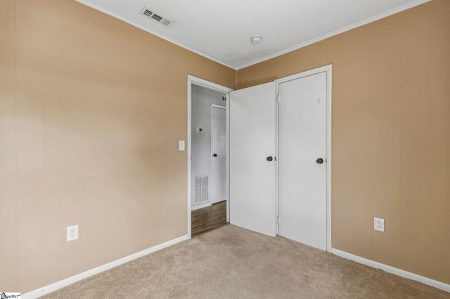 711 Hellams Street, Fountain Inn, SC 29644