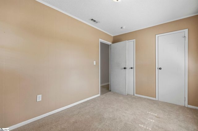 711 Hellams Street, Fountain Inn, SC 29644