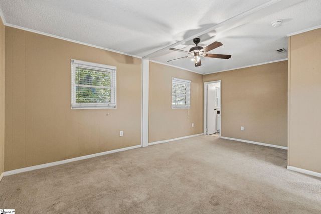 711 Hellams Street, Fountain Inn, SC 29644