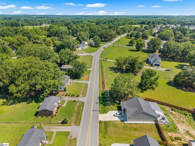 711 Hellams Street, Fountain Inn, SC 29644