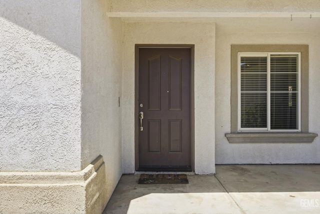 4414 Sun Devils Avenue, Bakersfield, CA 93313