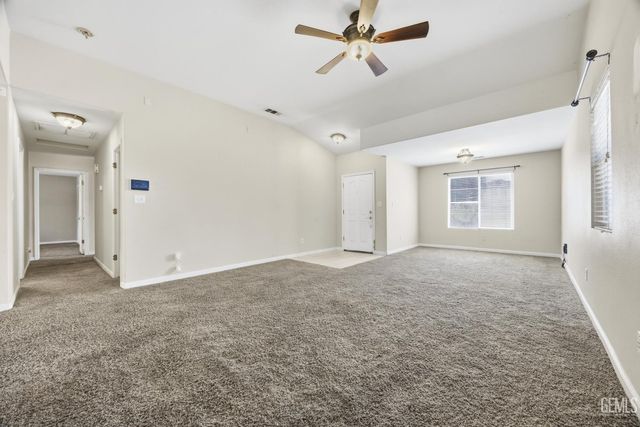 4414 Sun Devils Avenue, Bakersfield, CA 93313