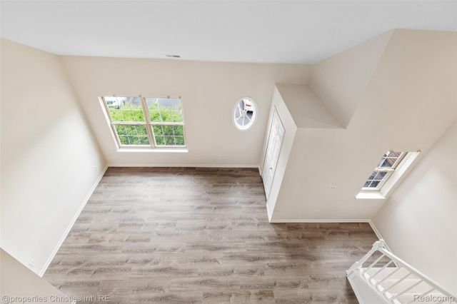 29426 Glen Oaks Boulevard W, Farmington Hills, MI 48334