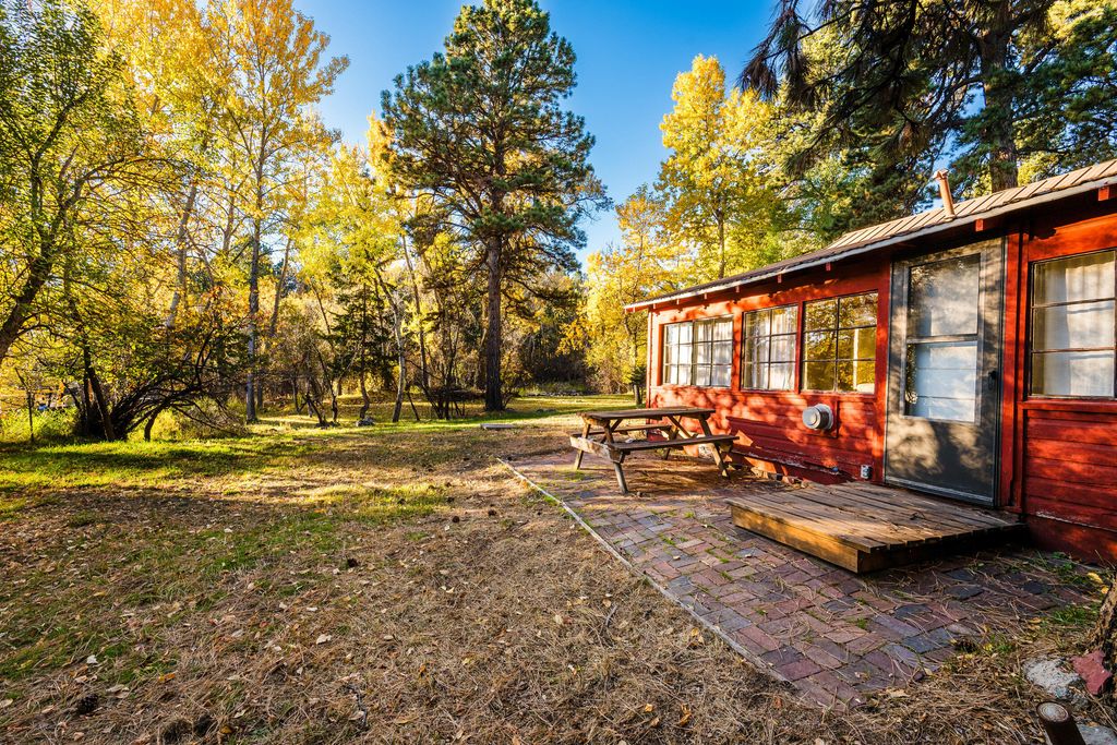 8 Lodore Avenue, Story, WY 82842 photo 3