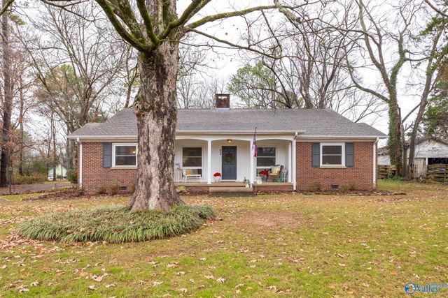 605 E Pryor Street, Athens, AL 35611
