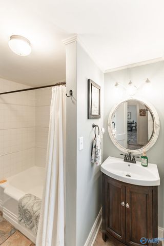 605 E Pryor Street, Athens, AL 35611