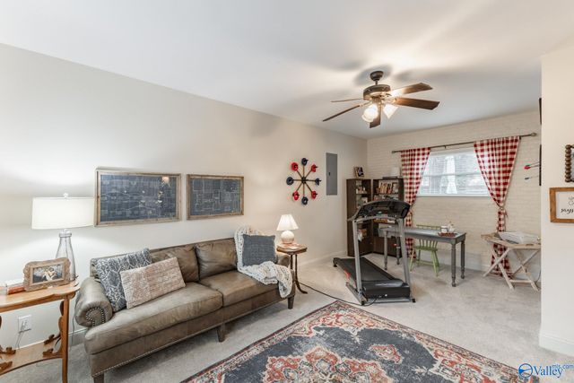 605 E Pryor Street, Athens, AL 35611