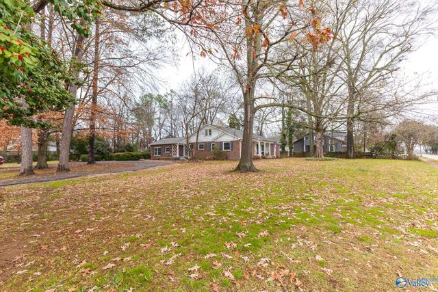 605 E Pryor Street, Athens, AL 35611