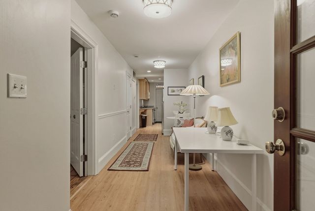 21 E Concord, Boston, MA 02118