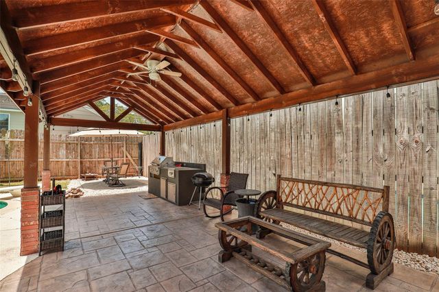 15703 Winding Moss Drive, Houston, TX 77068