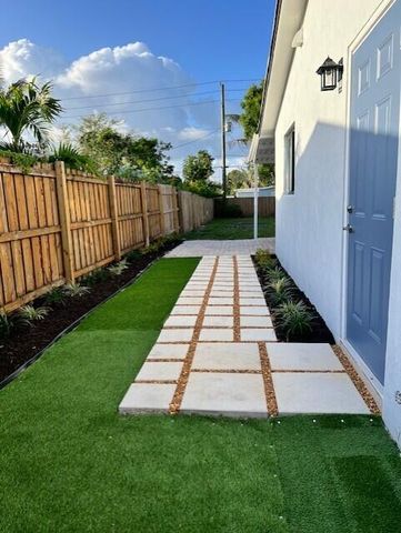 770 NW 40th Street, Oakland Park, FL 33309