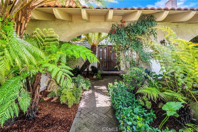 4092 Rousseau Lane, Palos Verdes Peninsula, CA 90274
