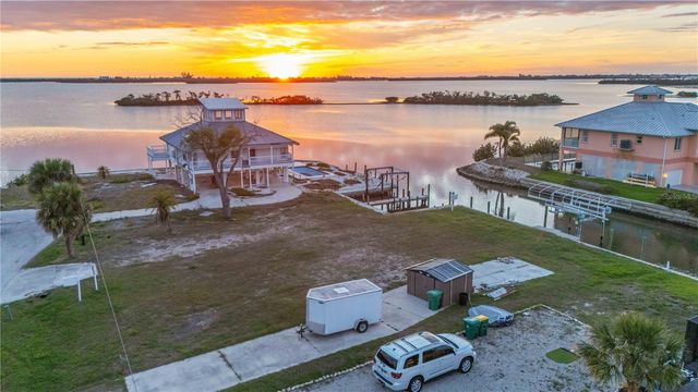 1908 MICHIGAN AVENUE, Englewood, FL 34224