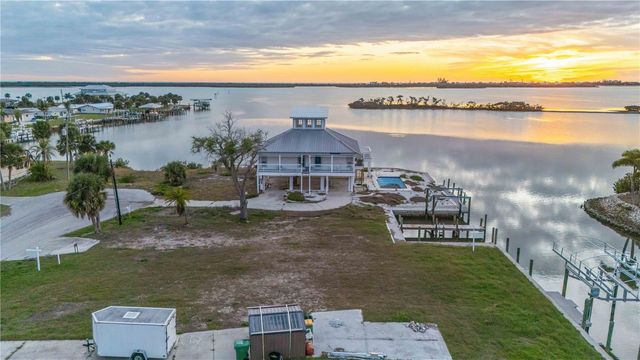 1908 MICHIGAN AVENUE, Englewood, FL 34224