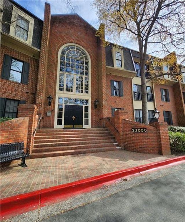 23311 PLANTATION Drive NE, Atlanta, GA 30324