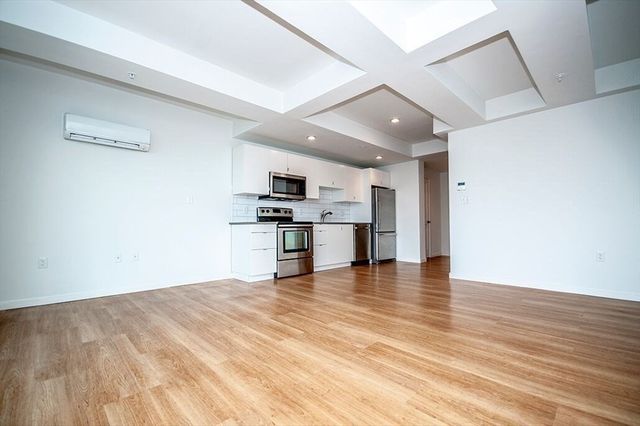 70 Parker Hill Ave 301, Boston, MA 02120